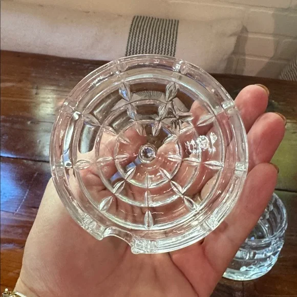 Crystal Beehive Honeypot - Picture 2 of 8